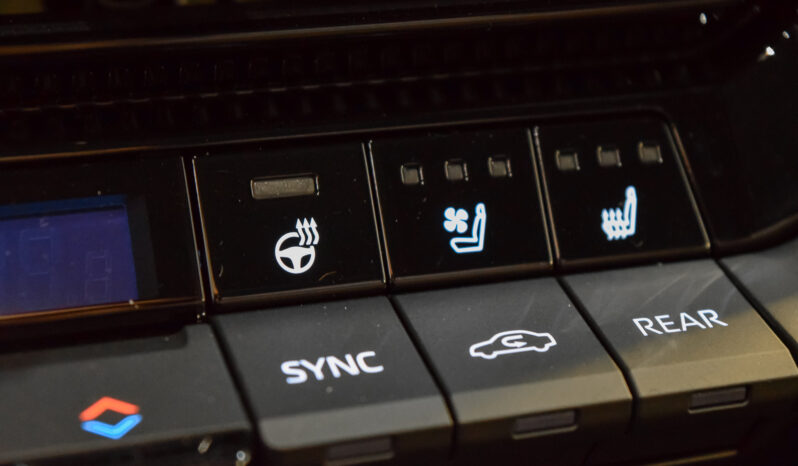 Toyota Land Cruiser VX Hybrid 7P lleno