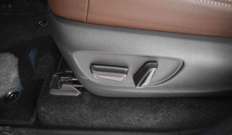 Toyota Land Cruiser VX Hybrid 7P lleno