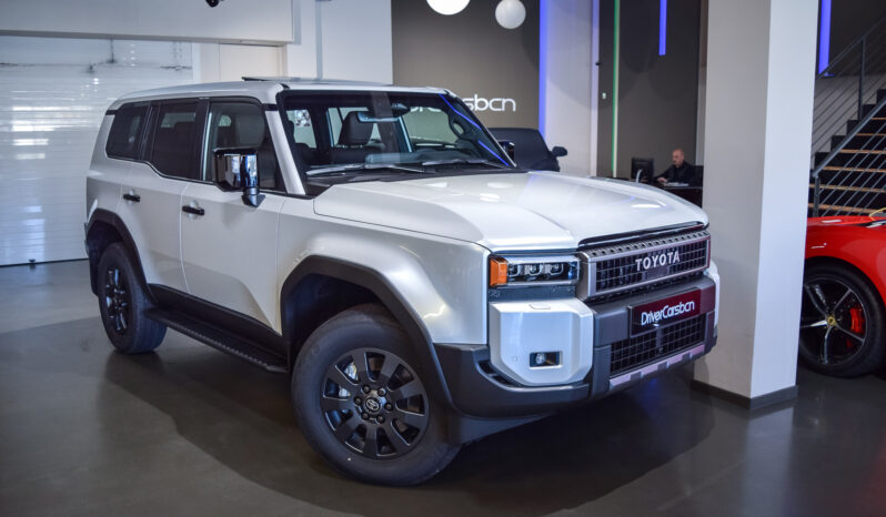 Toyota Land Cruiser VX Hybrid 7P lleno