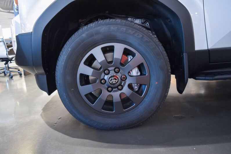 Toyota Land Cruiser VX Hybrid 7P lleno