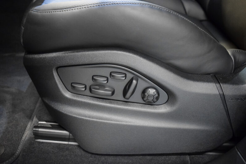 Porsche Cayenne Coupé E-Hybrid lleno