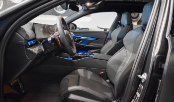 BMW M5 Touring full