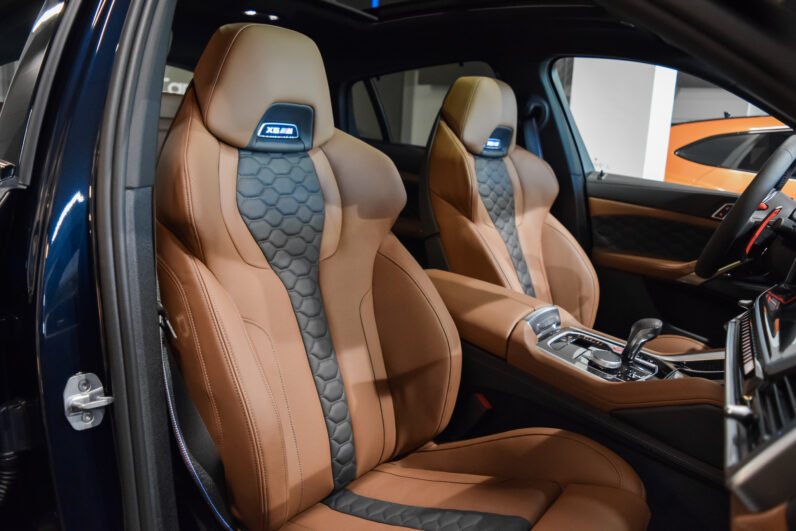 BMW X6 M Competition lleno