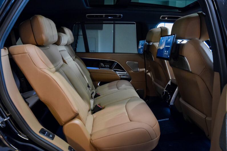 Range Rover Autobiography LWB 7p lleno