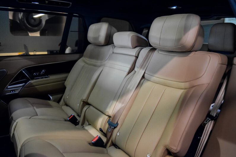 Range Rover Autobiography LWB 7p lleno
