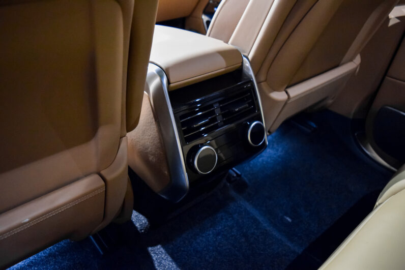 Range Rover Autobiography LWB 7p lleno