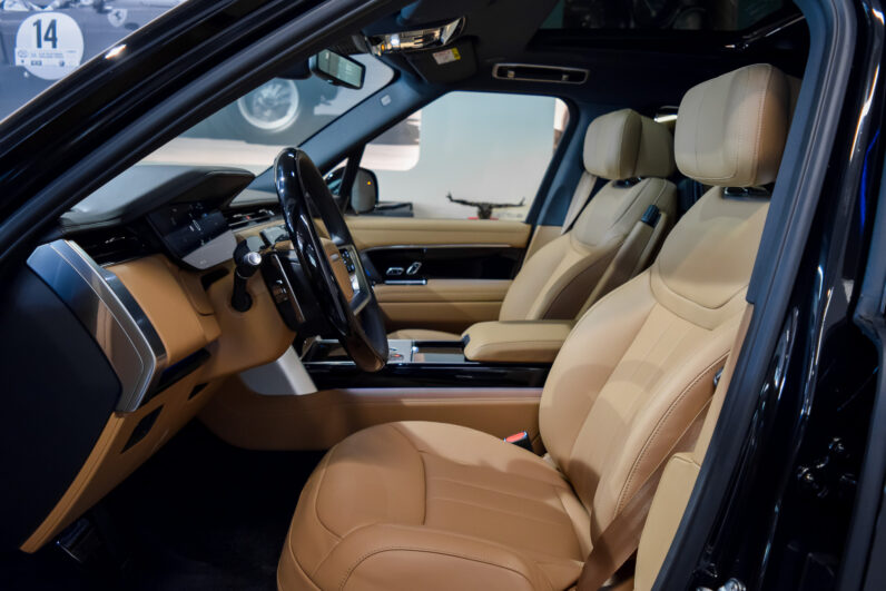 Range Rover Autobiography LWB 7p lleno