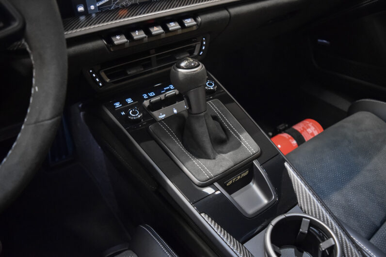 Porsche 911 (992) GT3 RS lleno