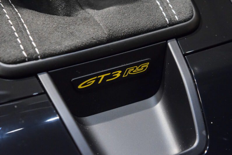 Porsche 911 (992) GT3 RS lleno