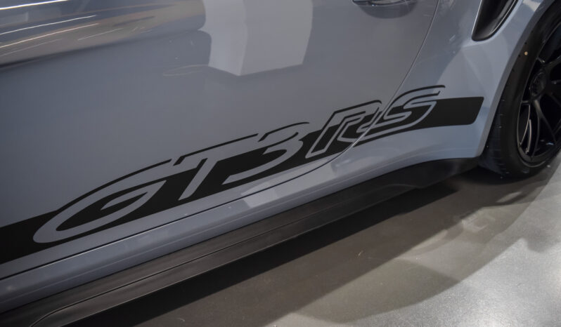 Porsche 911 (992) GT3 RS lleno