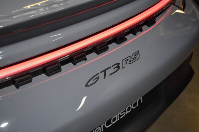 Porsche 911 (992) GT3 RS lleno
