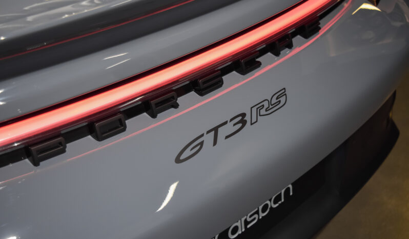 Porsche 911 (992) GT3 RS lleno