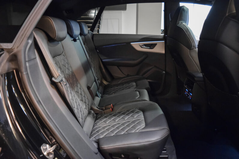Audi Q8 50 TDI S-Line MY25 lleno