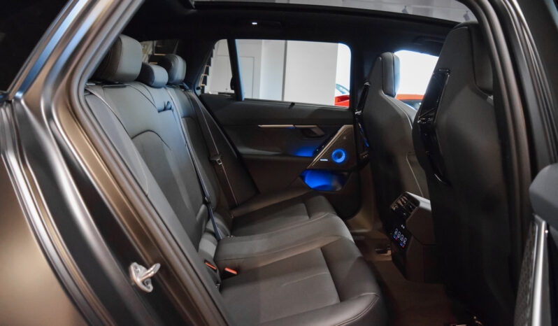 BMW M5 Touring lleno