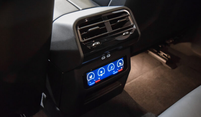 BMW M5 Touring lleno