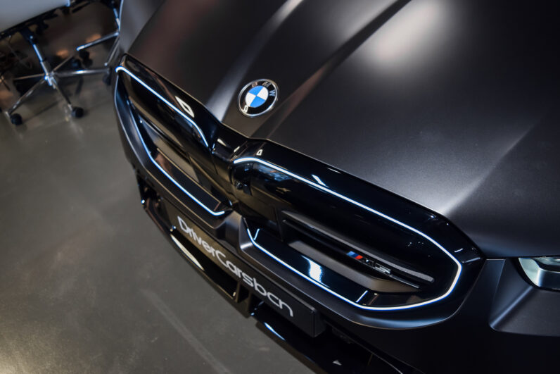 BMW M5 Touring lleno