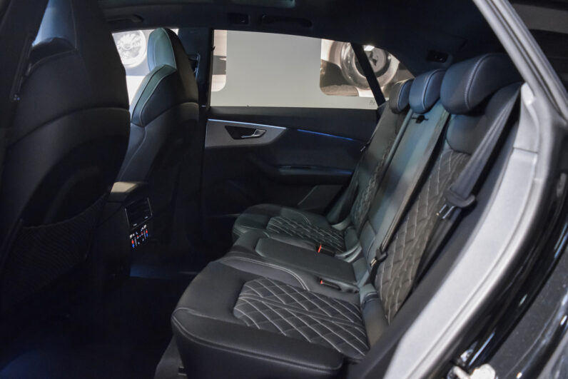Audi Q8 50 TDI S-Line MY25 lleno