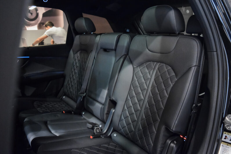 Audi SQ7 TFSI lleno