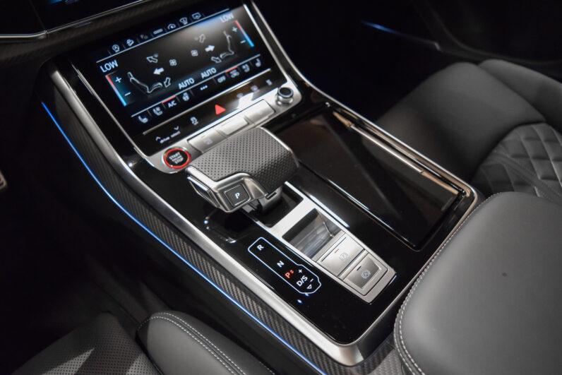 Audi SQ7 TFSI lleno
