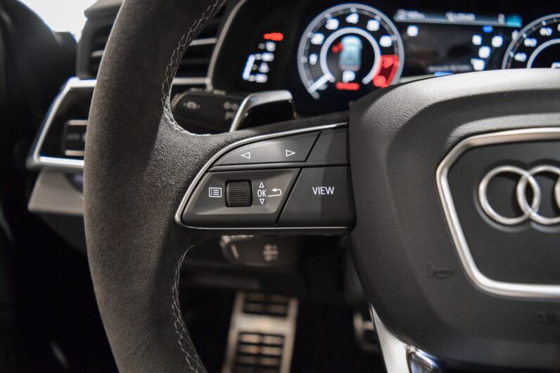 Audi RSQ8 Performance lleno