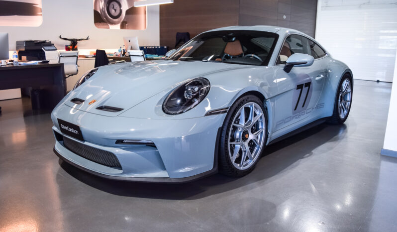 Porsche 911 S/T lleno