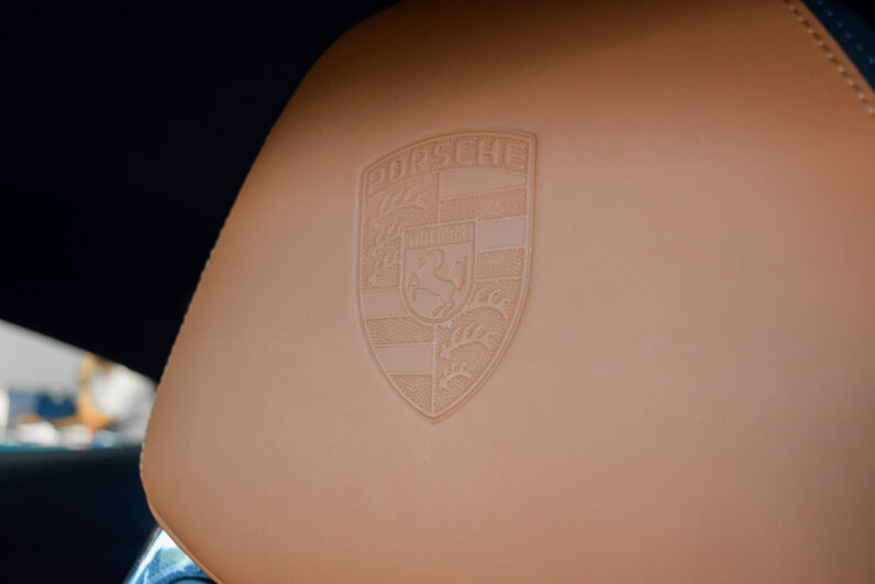 Porsche 911 S/T lleno