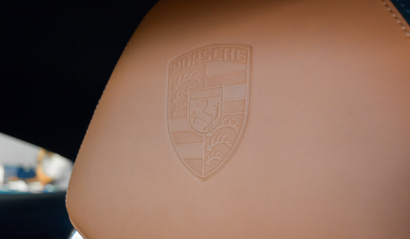 Porsche 911 S/T lleno
