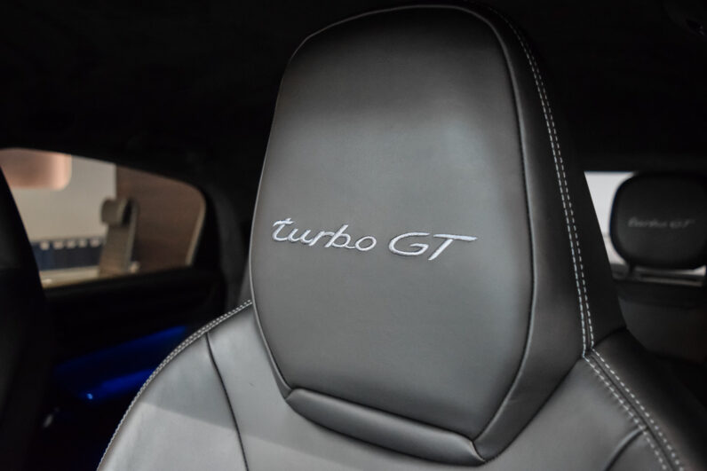Porsche Cayenne Coupé Turbo GT lleno
