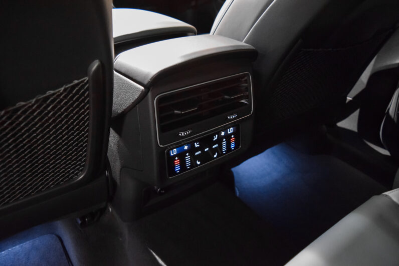 Audi SQ7 TFSI lleno