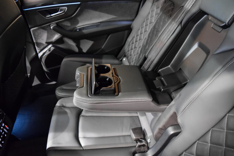 Audi SQ7 TFSI lleno