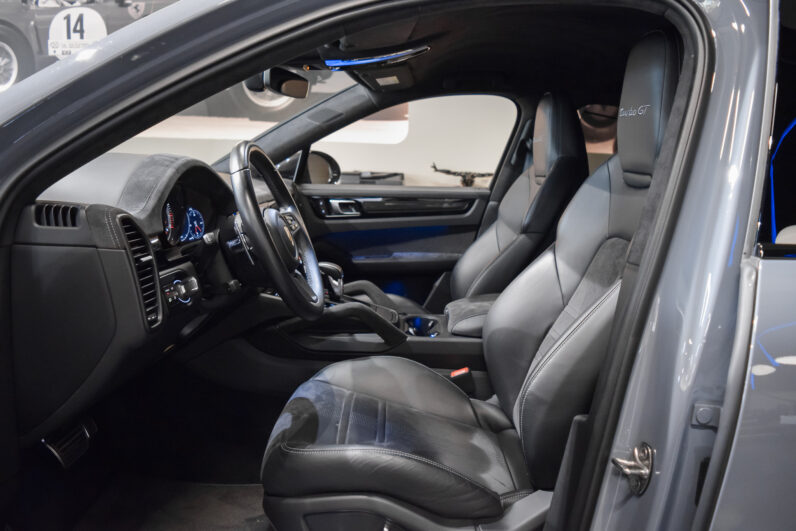 Porsche Cayenne Coupé Turbo GT lleno