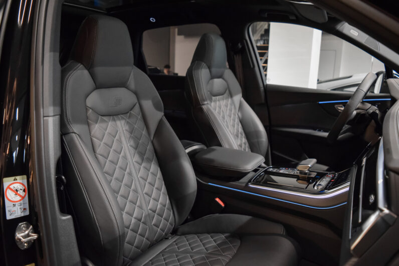 Audi SQ7 TFSI lleno