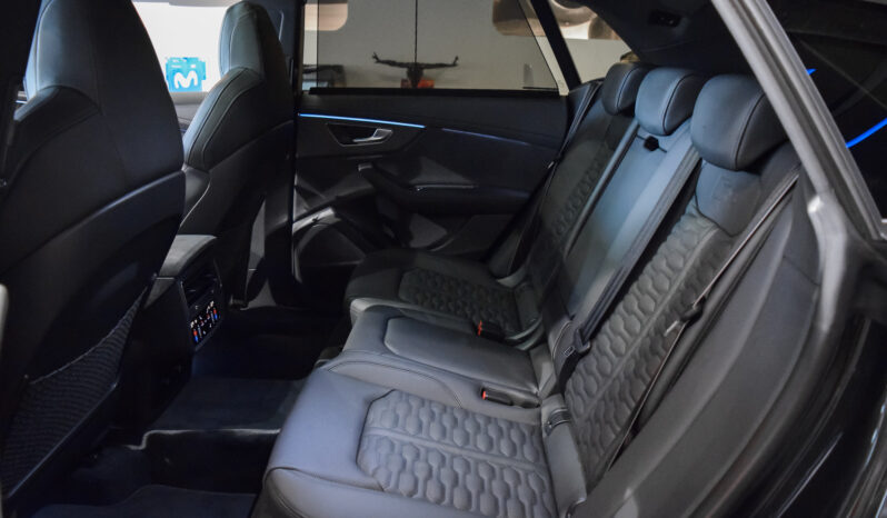Audi RSQ8 Performance lleno
