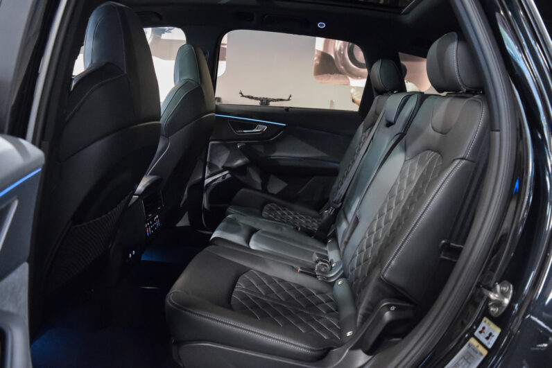 Audi SQ7 TFSI lleno