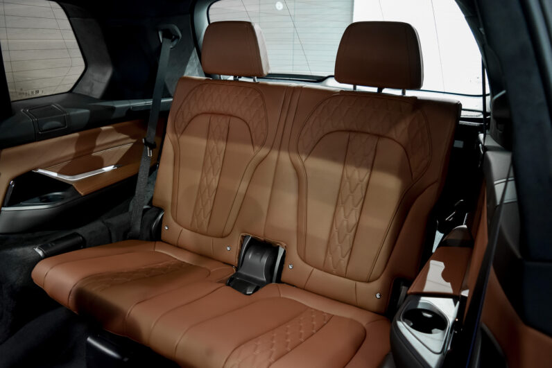 BMW X7 40d M Sport Pro 7P lleno