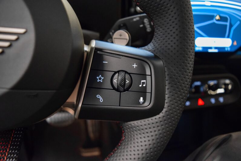 Mini John Cooper Works lleno