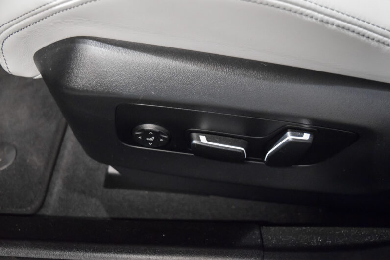 BMW M5 Berlina lleno