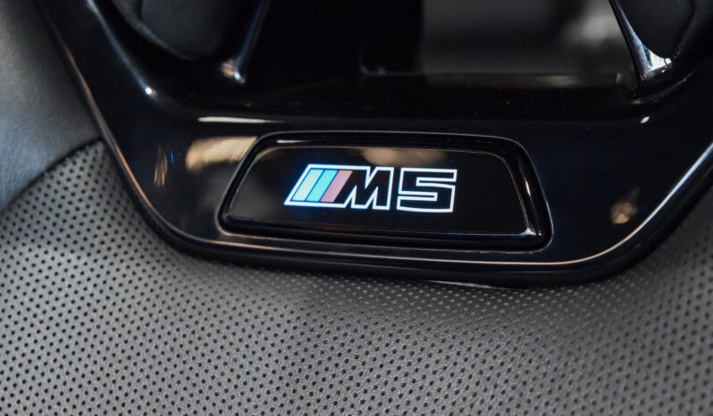 BMW M5 Berlina lleno