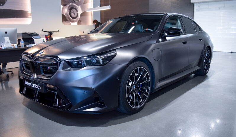 BMW M5 Berlina lleno