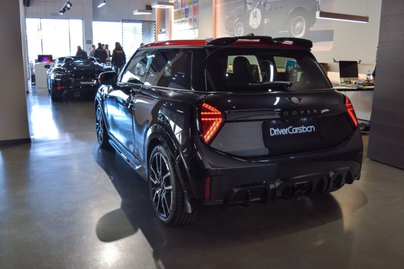 Mini John Cooper Works lleno