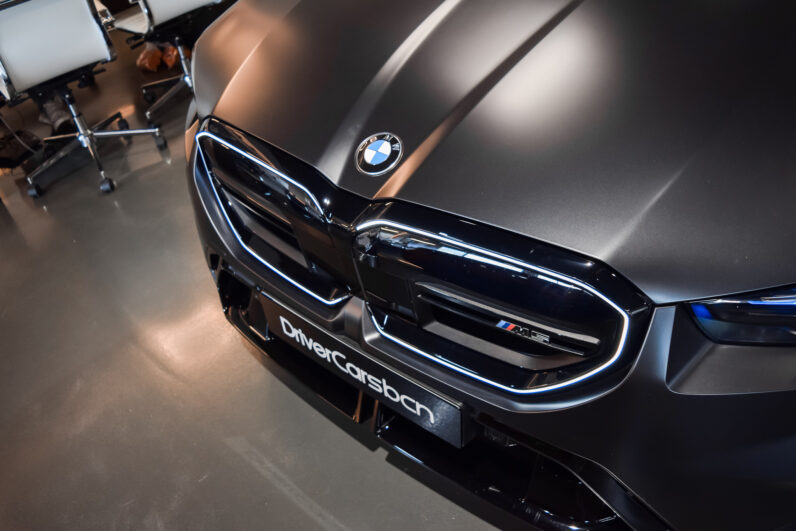 BMW M5 Berlina lleno