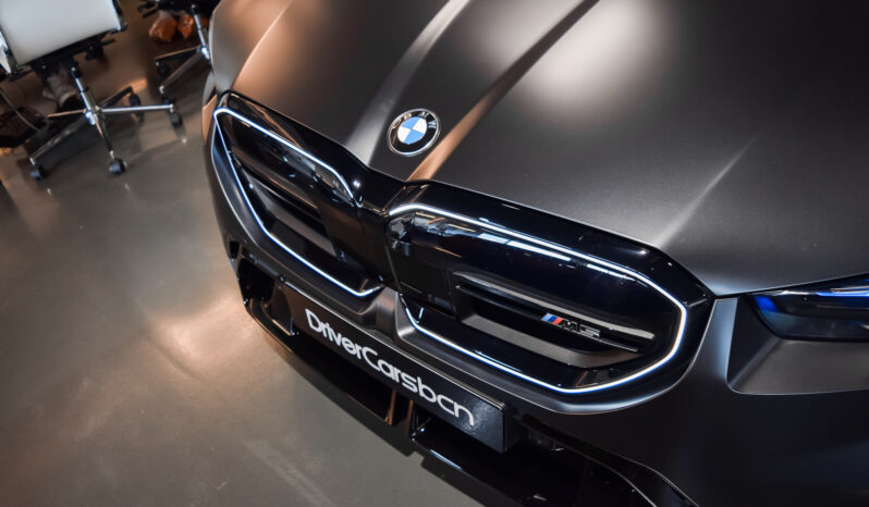 BMW M5 Berlina lleno
