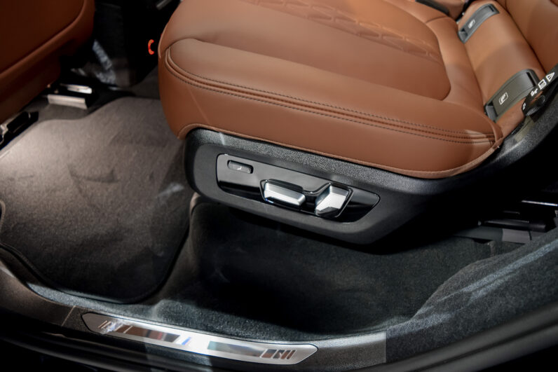 BMW X7 40d M Sport Pro 7P lleno