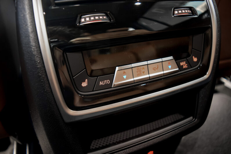 BMW X7 40d M Sport Pro 7P lleno