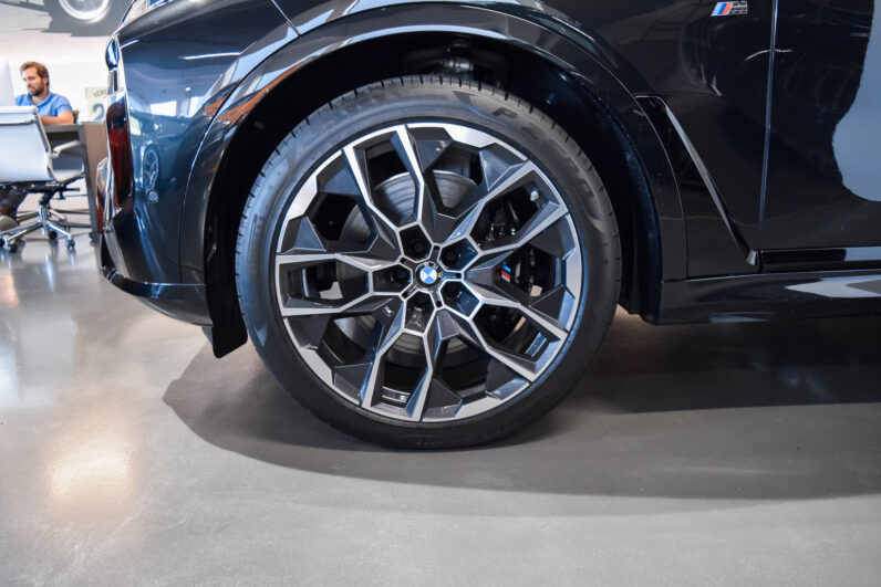 BMW X7 40d M Sport Pro 7P lleno