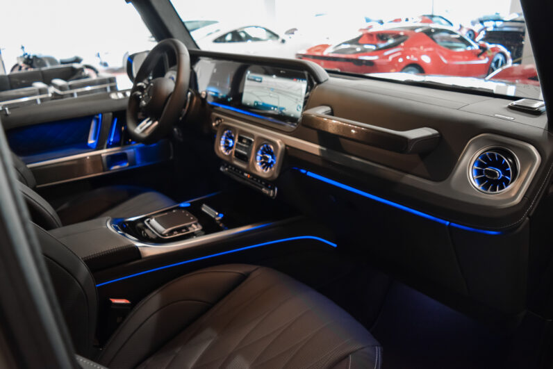 Mercedes G63 AMG Facelift lleno