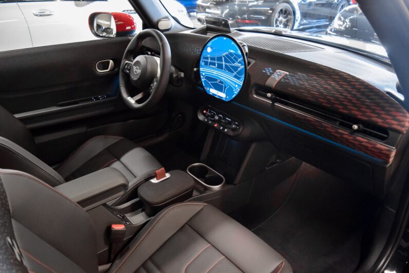 Mini John Cooper Works lleno