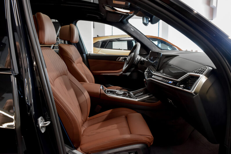 BMW X7 40d M Sport Pro 7P lleno