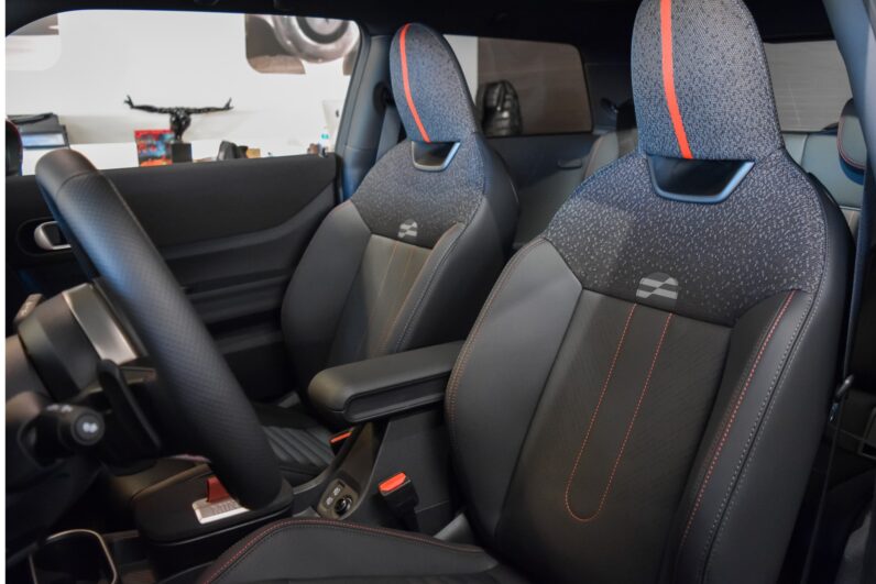 Mini John Cooper Works lleno