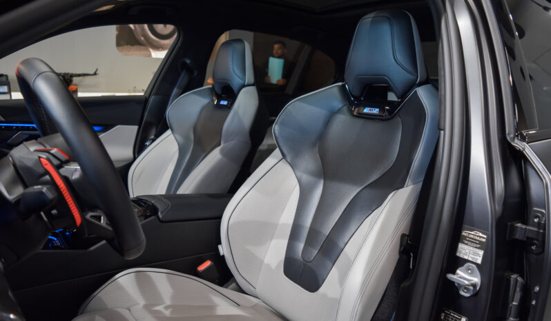 BMW M5 Berlina lleno